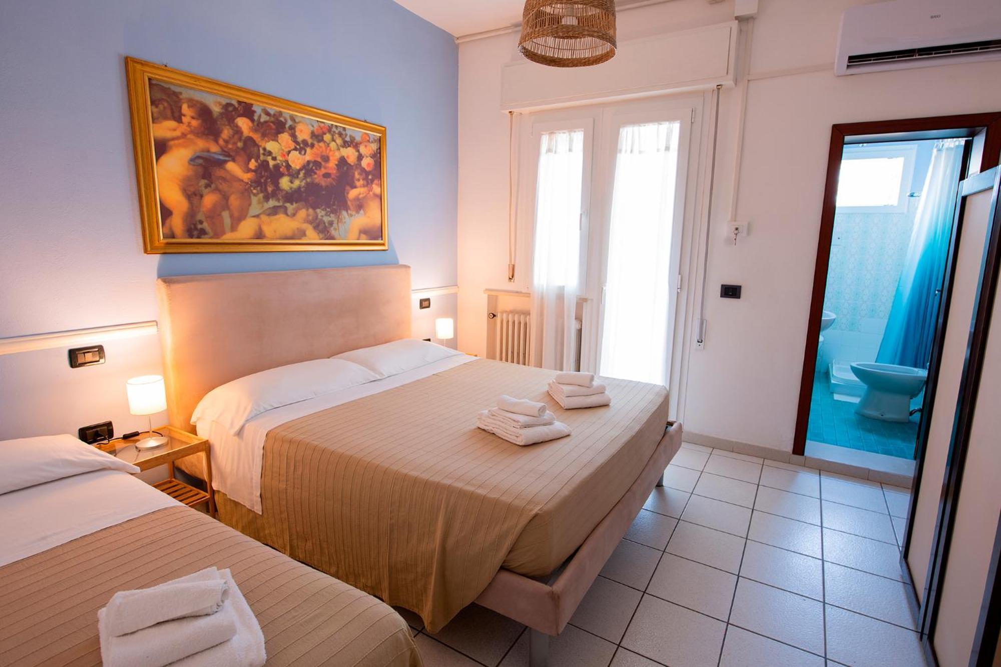 La Villa Cervia Bagian luar foto