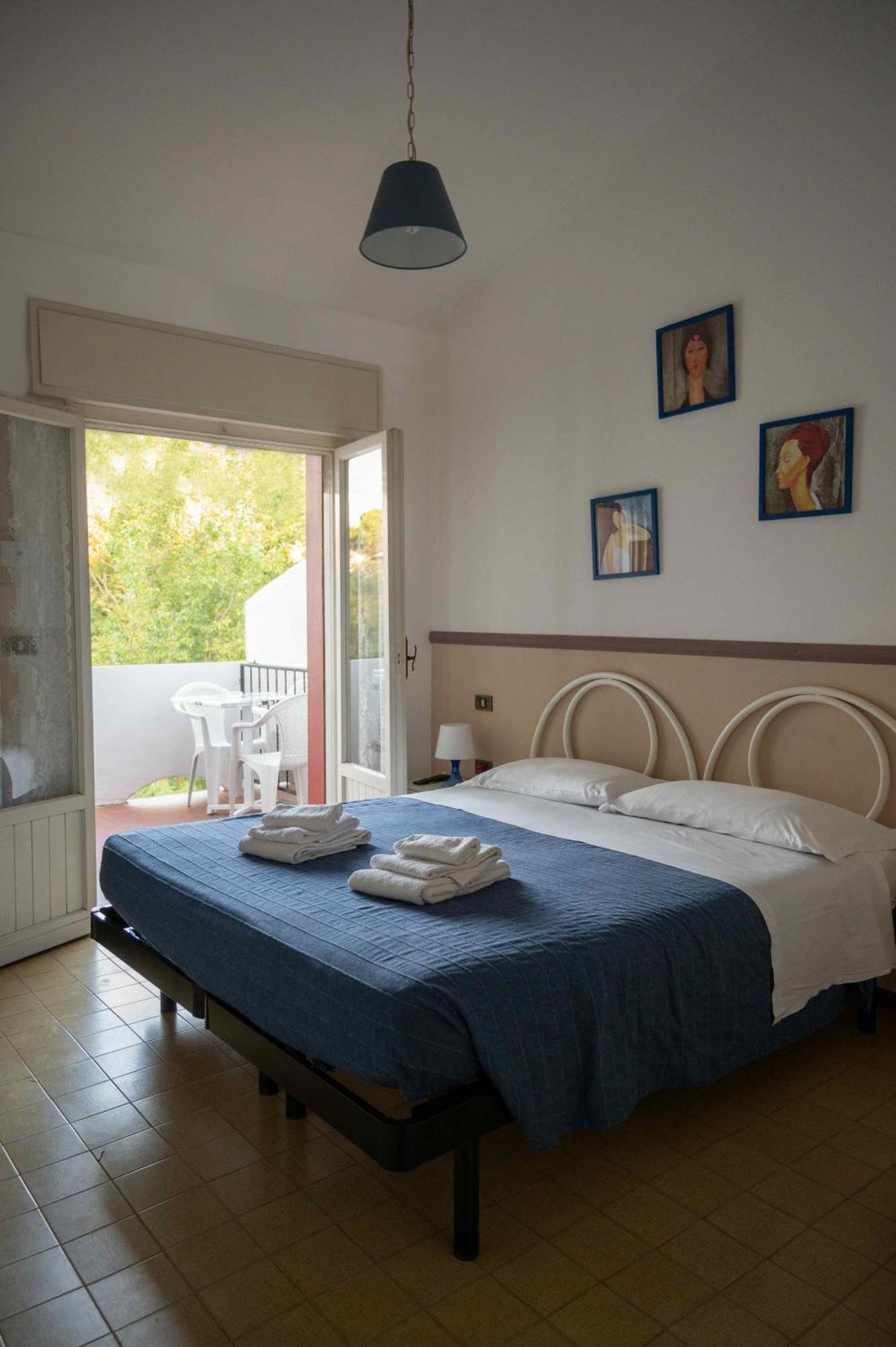 La Villa Cervia Bagian luar foto
