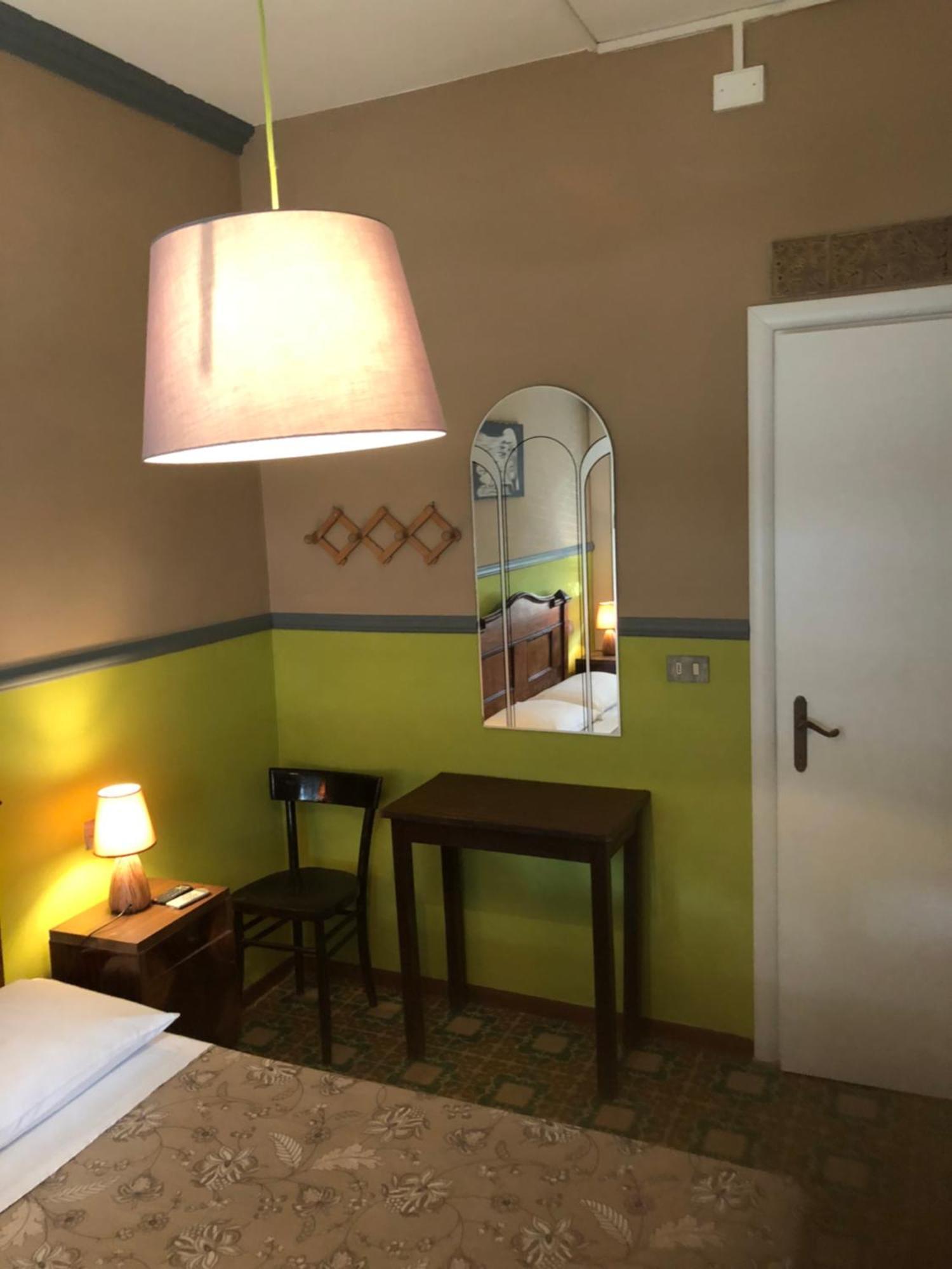 La Villa Cervia Bagian luar foto