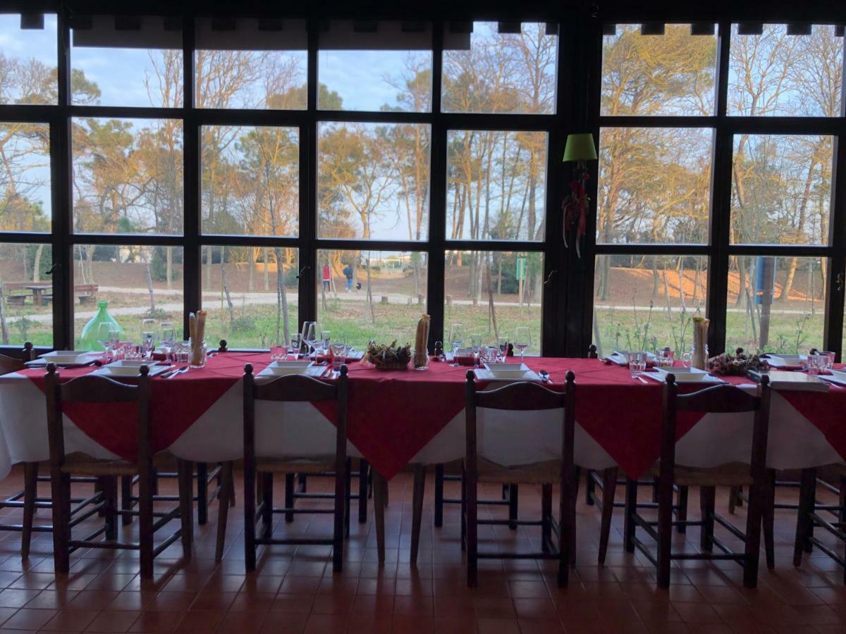 La Villa Cervia Bagian luar foto